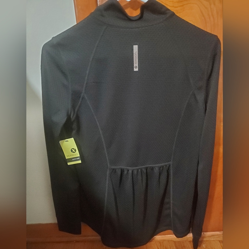 Black Running Pullover